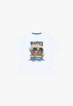 Tricou alb cu mânecă scurtă, prezentând un grafic colorat al unui hamburger cu ochelari de soare, textul "WANTED" deasupra și "THE NEW" dedesubt.