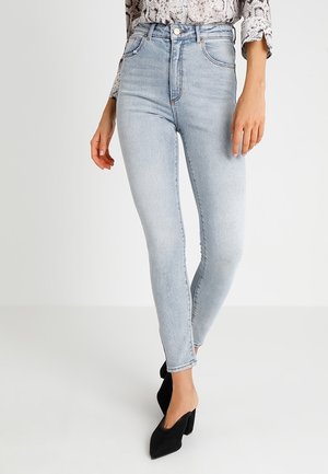 Jeansy Skinny Fit