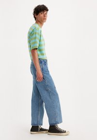 Levi's® Skateboarding SKATE CROP CARPENTER - Široke kavbojke - pushing daisies