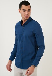 Buratti SLIM FIT - Camisa - indigo