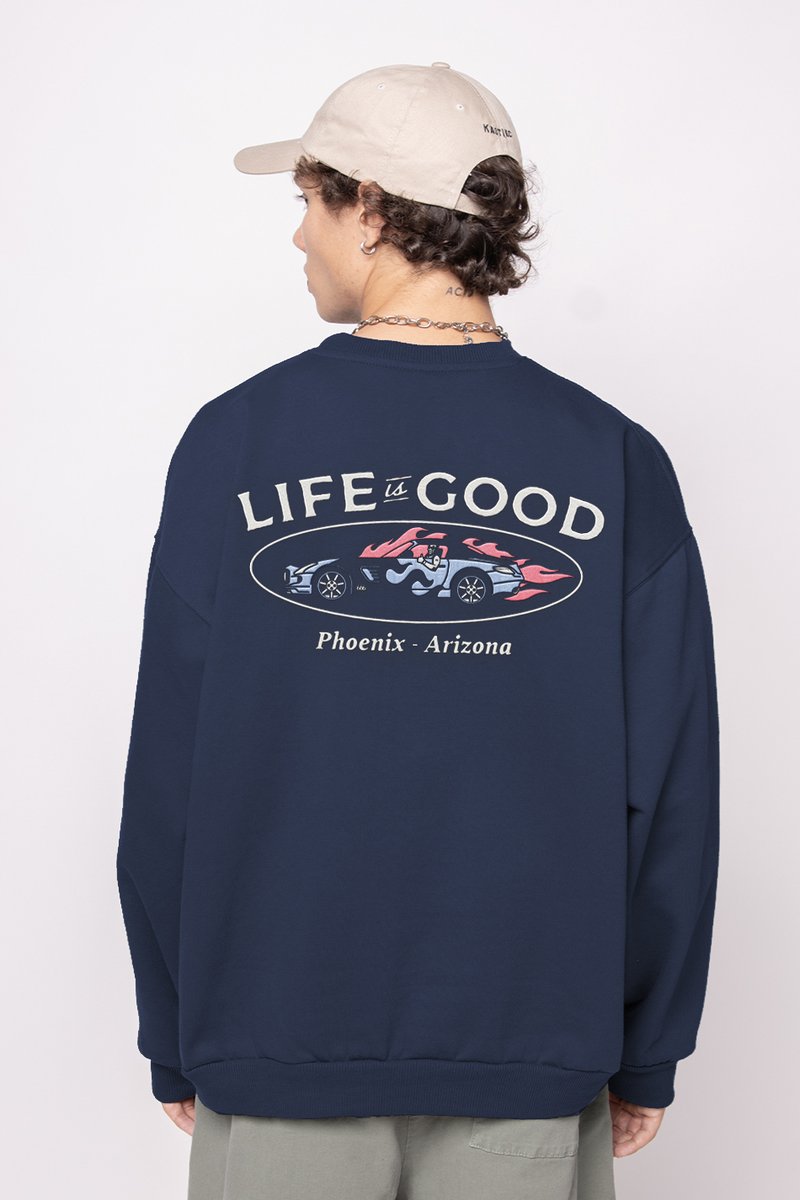 Felpa blu navy con vestibilità rilassata, dotata di un design grafico di un'auto e della scritta "LIFE is GOOD" sopra "Phoenix - Arizona" sul retro.