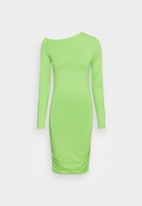 Vestido justo de manga longa em tecido verde brilhante. Apresenta um decote assimétrico e detalhes franzidos na anca.