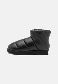 DARBY BOOT - Classic ankle boots - black