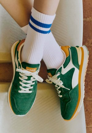 HOFF Trainers - green