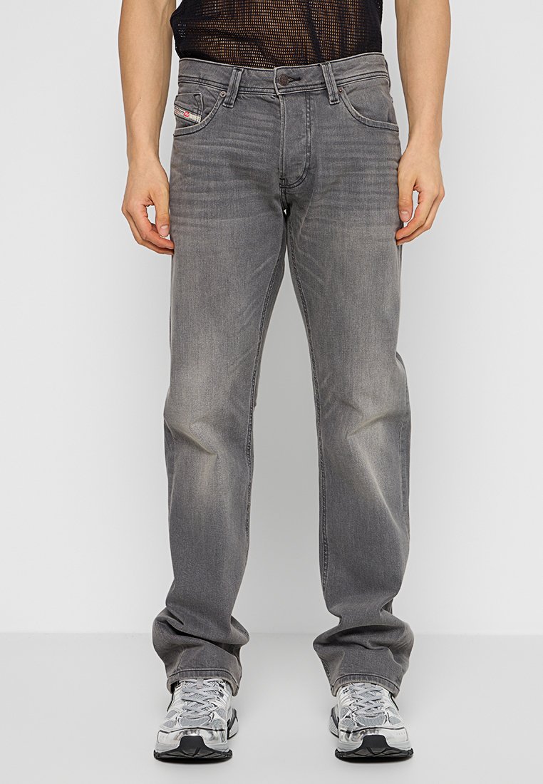 Diesel Relaxed fit jeans lichtgrijs Diesel Relaxed fit jeans lichtgrijs
