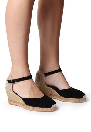 Toni Pons, Zapatos de plataforma - black
