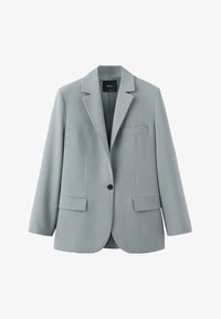 Blazer gris claro de un solo botón con solapas de muesca, dos bolsillos delanteros con solapa y un bolsillo en el pecho, fabricado por la marca MNG.