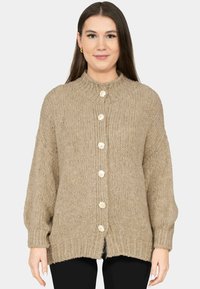 Niewybrane, dark beige