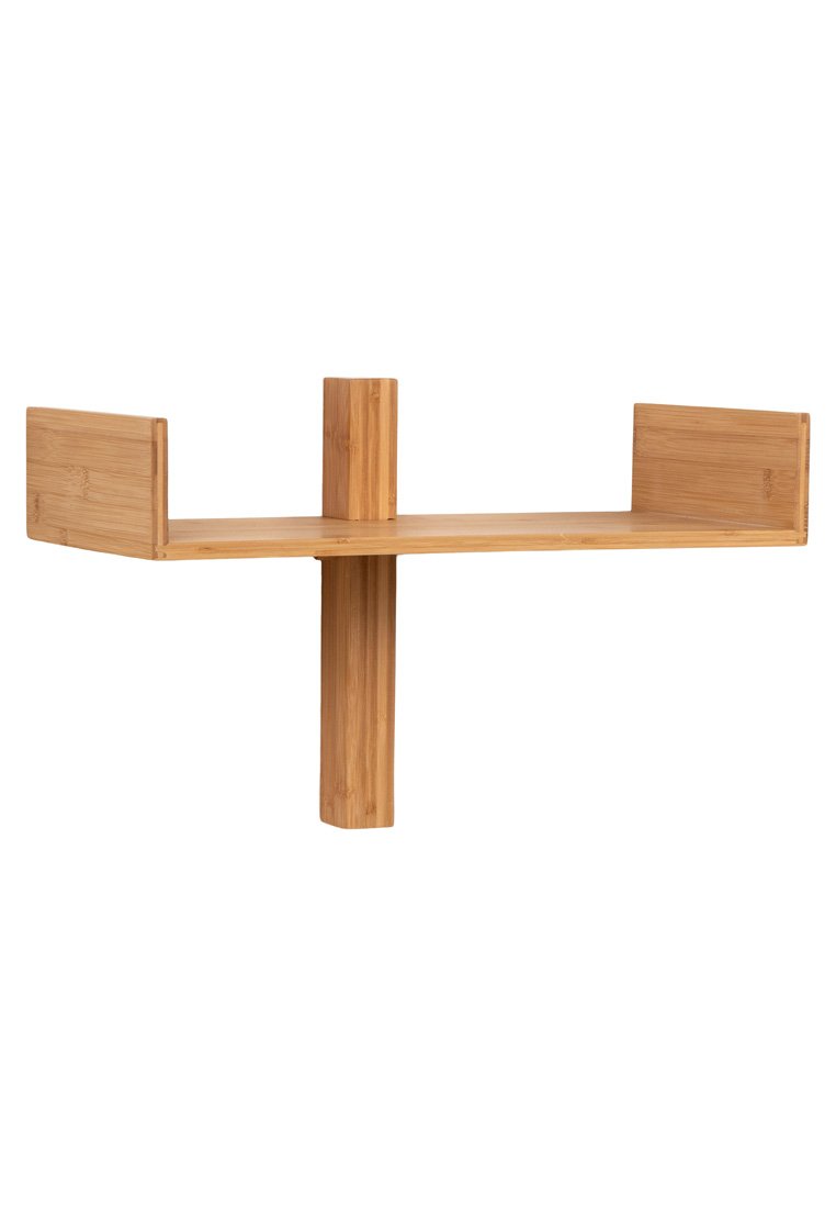 Bamboo väggshelf med en horisontell yta som stöds av en central pelare, med två vertikala sido paneler, allt i en naturlig träfinish.