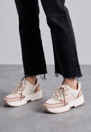 Sneakers laag - pink