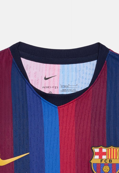 (GS) Nike x F.C. Barcelona 2026/27 Match Home Aero-FIT Authentic T-Shirt 'Deep Garnet Blue Void Mineral Yellow' — foto 4