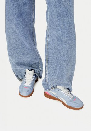 HAMMER STREET - Pantofi training - light blue