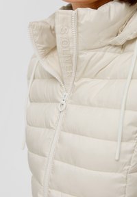 s.Oliver MIT ABNEHMBARER  - Veste d'hiver - wollweiß