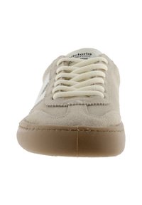 Victoria Shoes OLMO LOW BAREFOOT - Zapatillas - arena