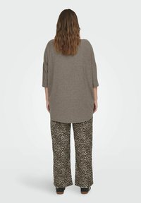 ONLY Carmakoma CARLAMOUR  ciemnobrązowy