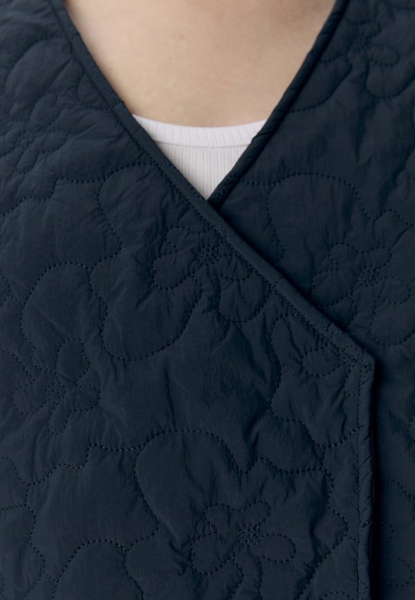 HANNI - Bomber Jacket - sky captain3