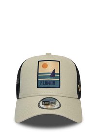 Beige baseball cap with a dark mesh back; front features a rectangular patch with a sailboat, sun, and "Florida" in blue. Adjustable fit.