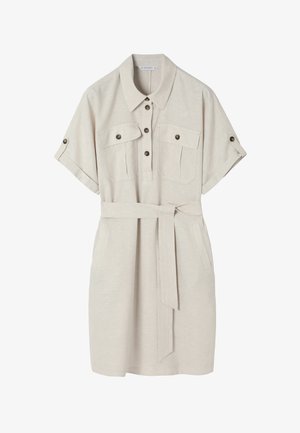 Lysebeige kortærmet skjortekjole med krave, knapped brystlommer, knapper foran og et matchende stofbælte.