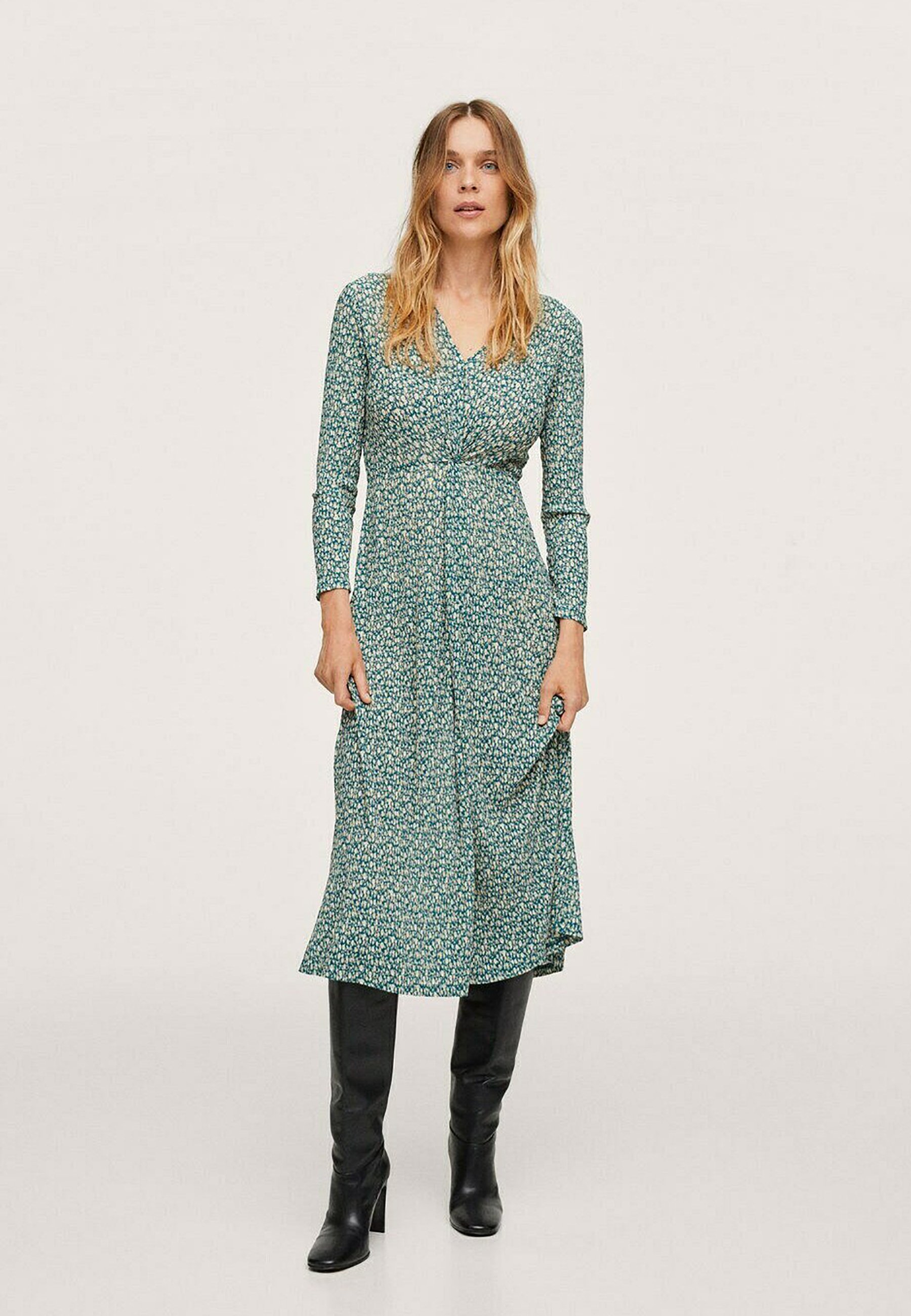 robe mango verte fleurs