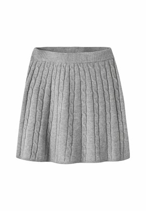 Jupe tricotée grise avec des motifs torsadés verticaux et une ceinture élastique côtelée, légèrement évasée à partir de la taille.