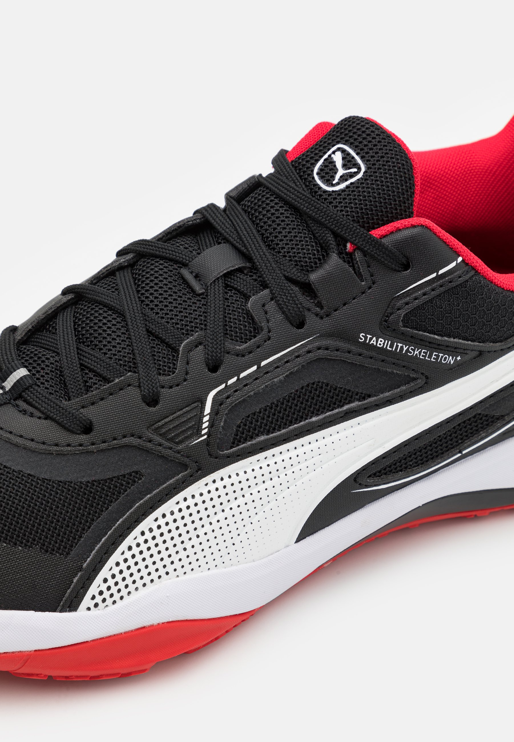 puma indoor handball shoes