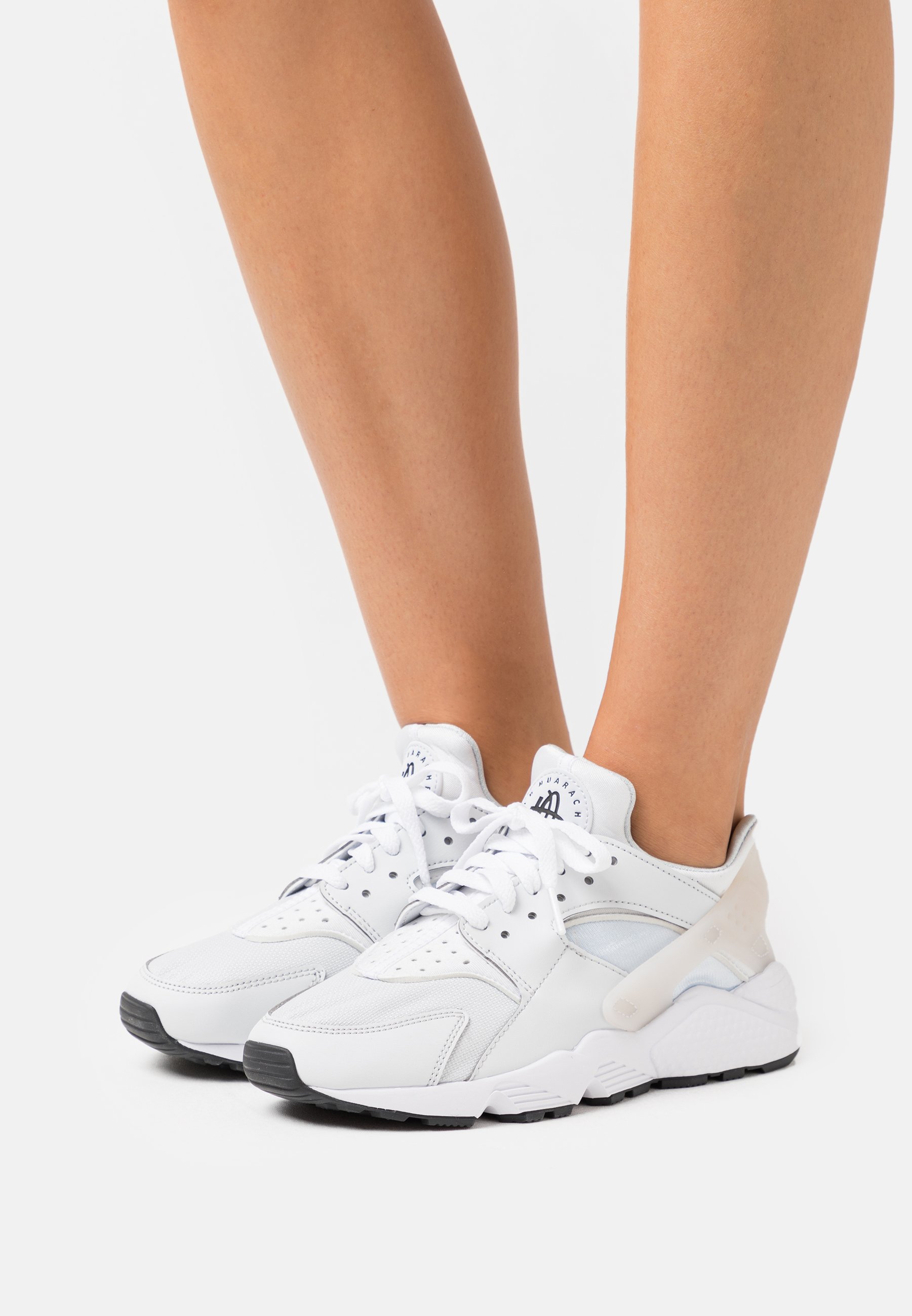 Sportswear W AIR HUARACHE STYLE - - pure platinum/football green/white/dark smoke grey/gris - Zalando.es