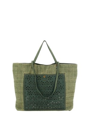 Borsa tote intrecciata verde con pannello frontale in pelle verde scuro traforata, due manici robusti e finitura testurizzata. Dotata di chiusura a scatto.