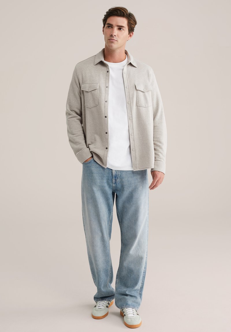 WE Fashion FUNDAMENTALS Shirt blended light grey/grey Zalando