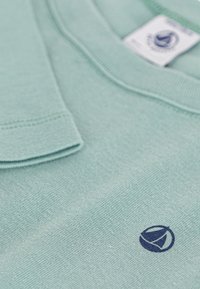 Petit Bateau UNI - Langarmshirt - green