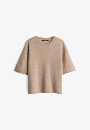 Beige wol sweater met korte mouwen, ronde hals en een relaxed fit, vlak weergegeven op een witte achtergrond.