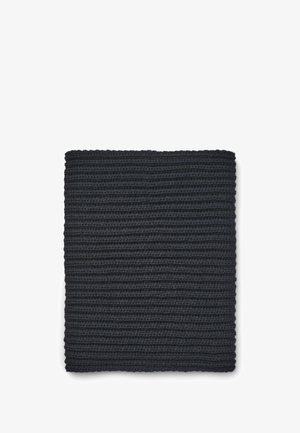 Tappeto intrecciato nero con un motivo testurizzato a righe, caratterizzato da uno spessore uniforme e bordi lisci. Adatto per uso interno.