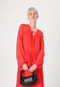 VILA VIKALE MAXI DRESS - Roupa de cerimónia - poppy red