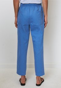 Marc O'Polo Tygbyxor - blue