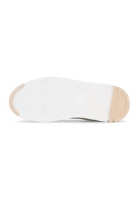 Suela de zapatilla blanca con surcos y aristas; acento marrón en el talón; superficies texturizadas y lisas; forma general curva con diseño minimalista.