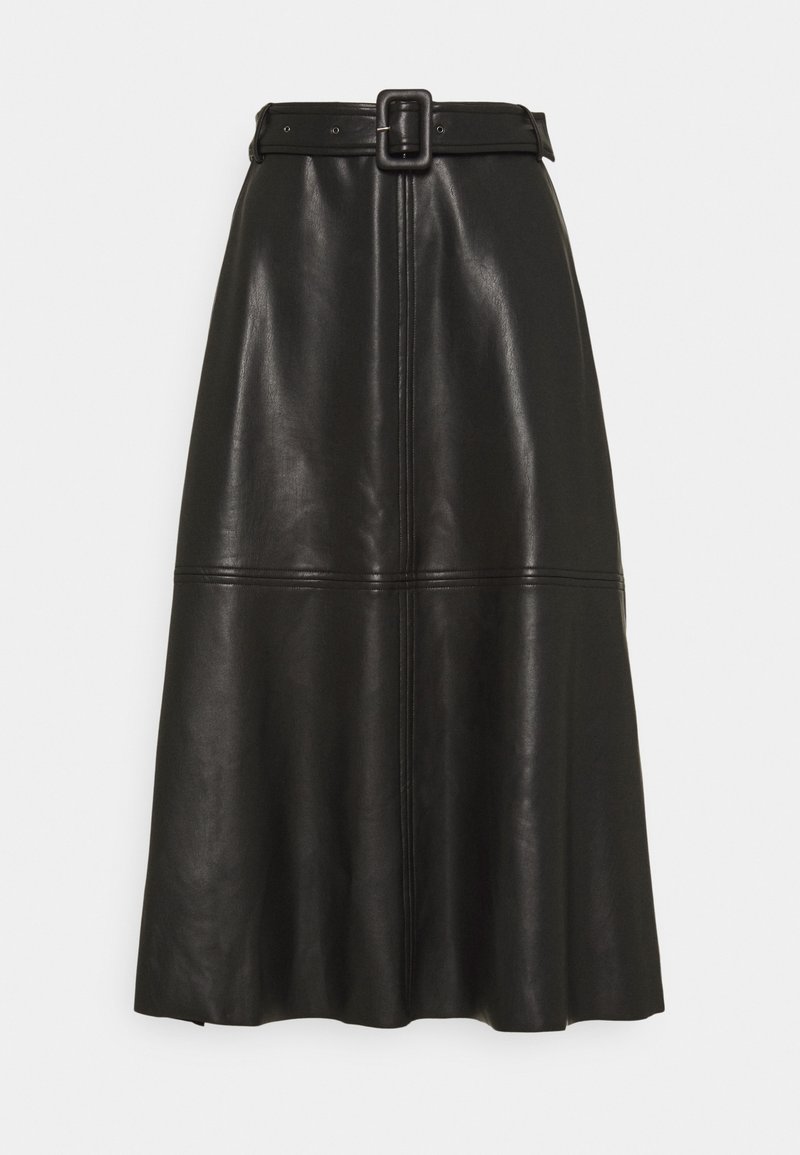 Jupe midi évasée en similicuir noir avec des détails cousus et une ceinture assortie avec une boucle rectangulaire.