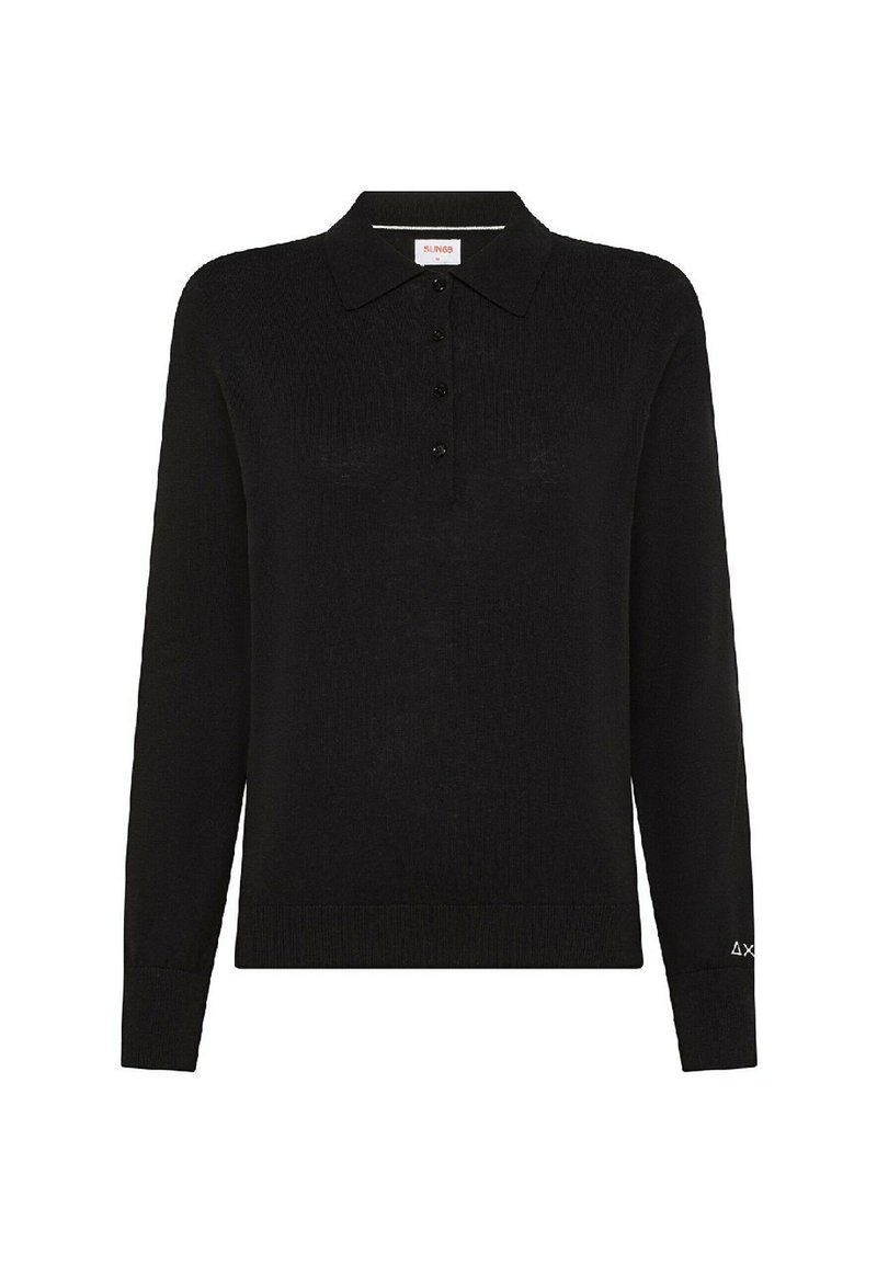 Maglione polo nero a maniche lunghe con texture a coste, placca con tre bottoni e logo discreto sul maniche. Tessuto a maglia liscia.