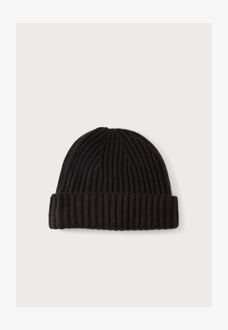 Bonnet en maille noire côtelée avec revers plié, présenté à plat sur un fond clair.
