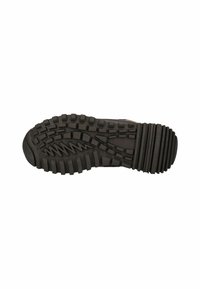 Sort gummisål med tekstureret slidbane, der har forhøjede knopper, zigzag-riller og en rund tå for godt greb og traction.