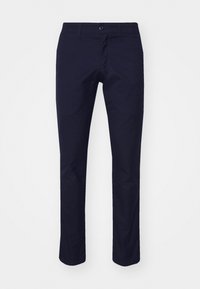 Unselected, dark navy rinsed