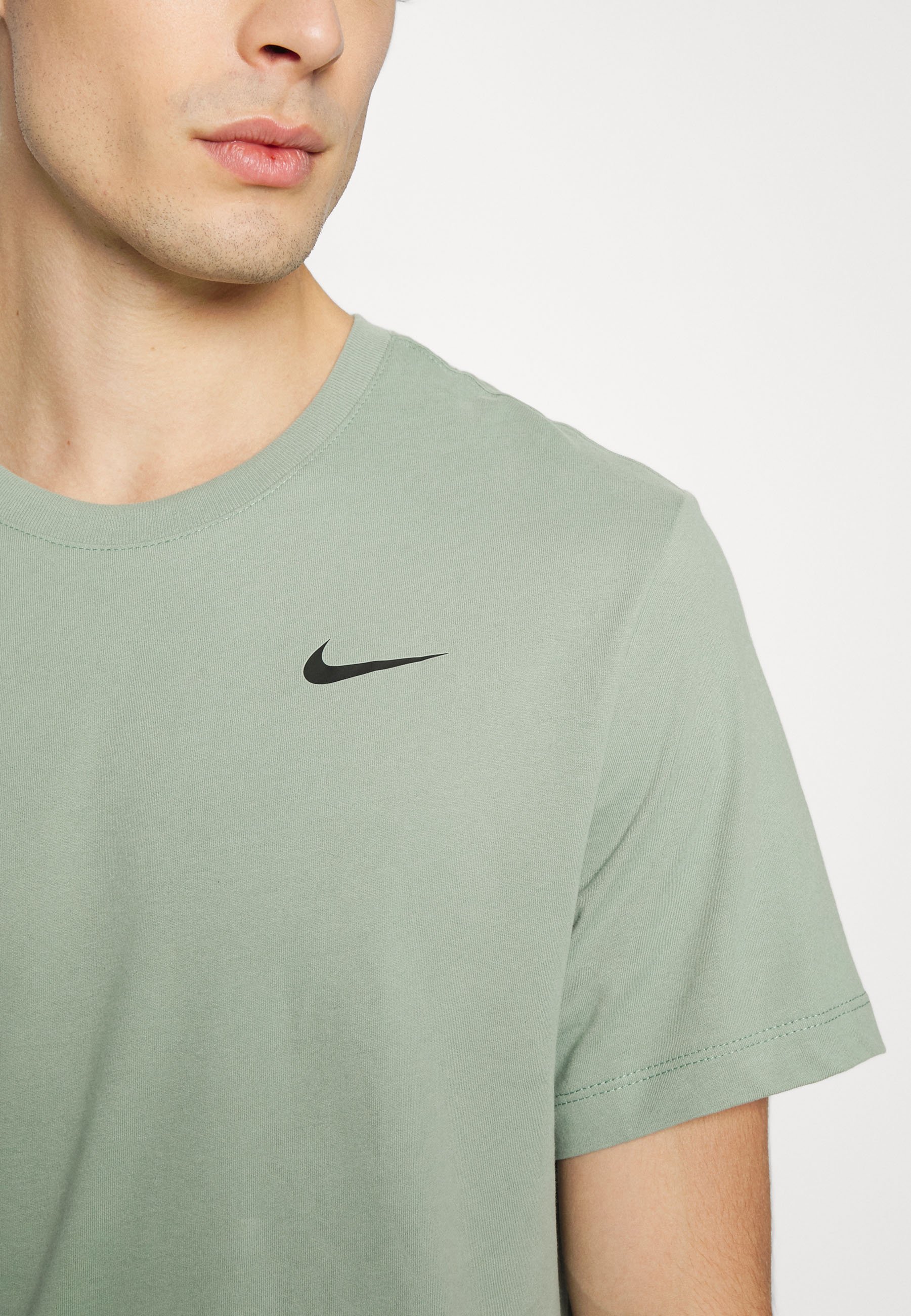 nike performance tee crew solid