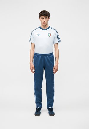 adidas Originals ITALY TRACK PANTS - Valsts izlases komandas apģērbs - night marine