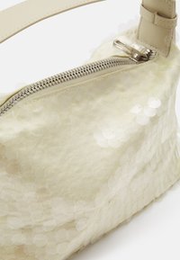 Samsøe Samsøe SALYKKE BAG MINI - Kézitáska - pear sorbet