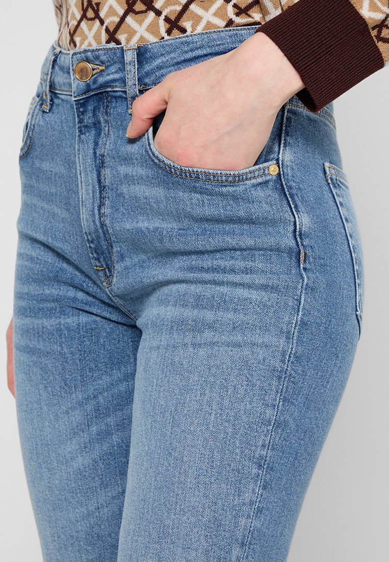 Jeans Straight Leg