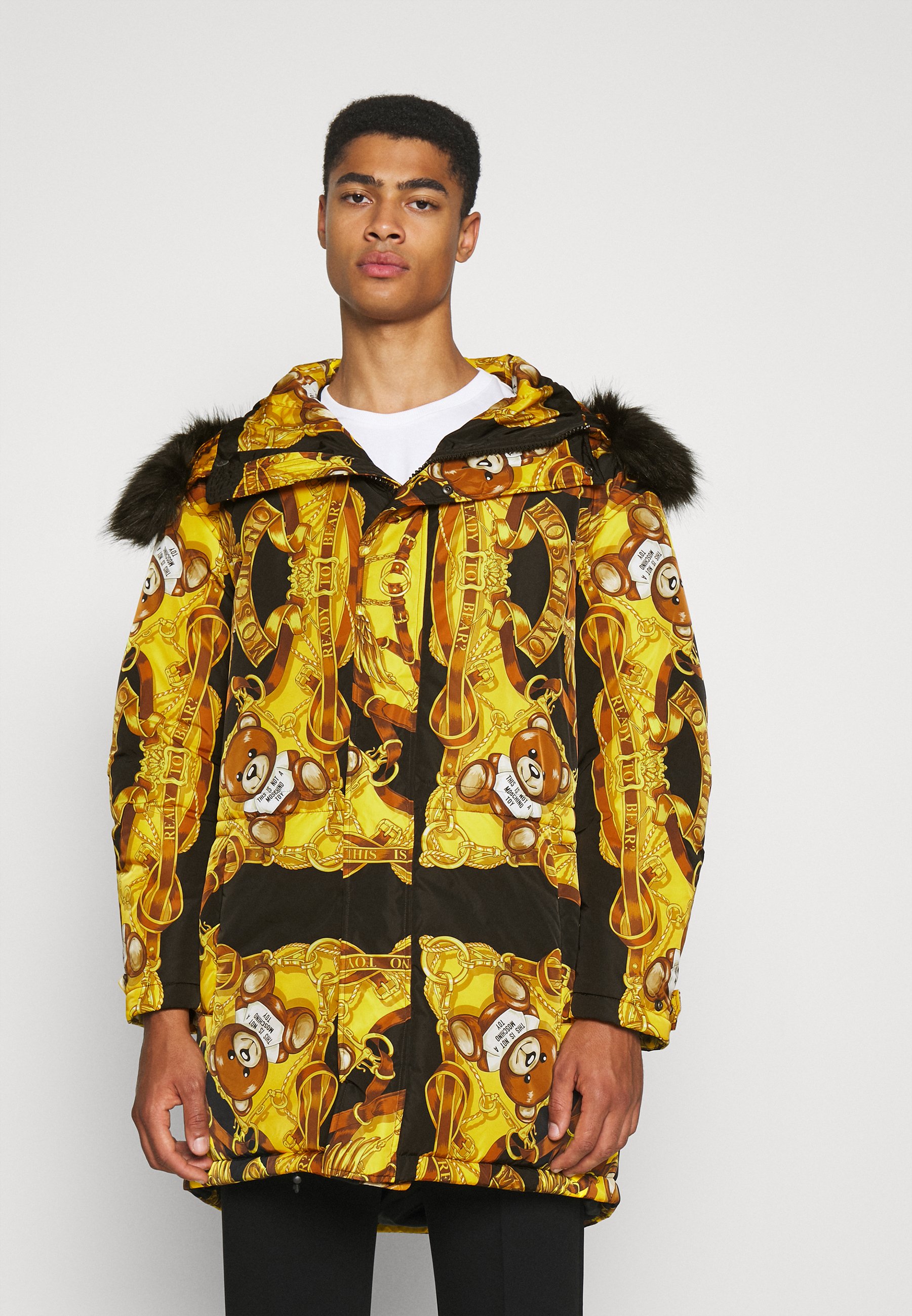 Moschino Abrigo de peluche - Negro for Niños | myCOMPANERO.com Couleur  Presta Negro Tamaño 8A Bestseller Outlet