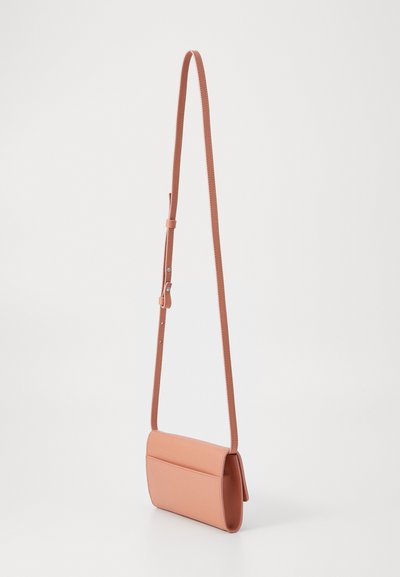 WEEKEND MaxMara PEGASO - Cross body bag - pink