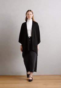 Thumbnail Image 2