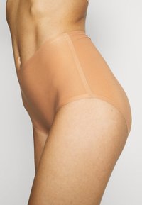 Chantelle HIGH WAIST BRIEFS - Cuecas - santal