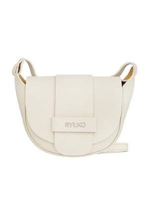Mała, kremowa skórzana torba na ramię z klapką i wytłoczonym logo RYŁKO na przednim pasku.