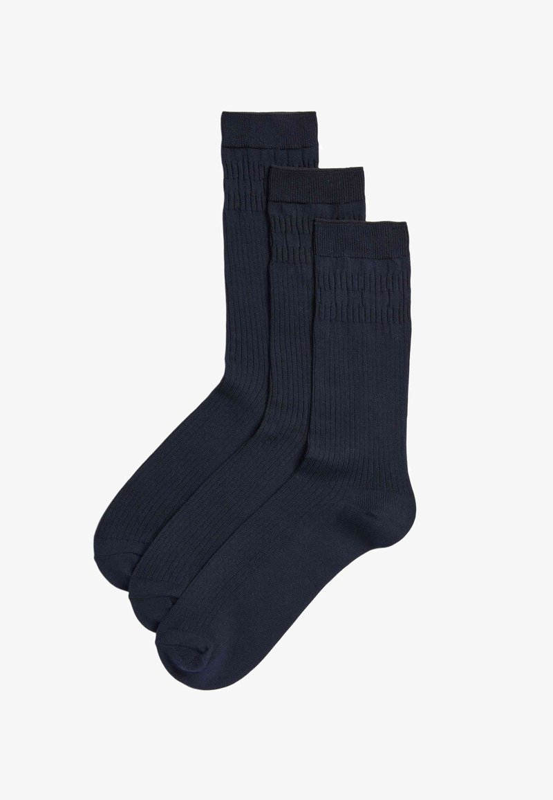Calzini blu navy a costine in confezione da tre. Presentano una texture liscia, tallone e punta rinforzati, e un design con polsino confortevole.