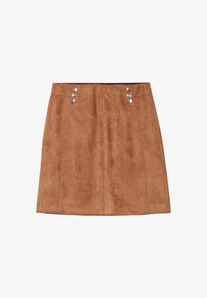 Brauer Wildleder-Minirock mit silbernen Knopfdetails am Bund, vertikalen Nahtakzenten und geradem Saum.